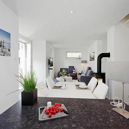 Am Yachthafen In Peenemünde