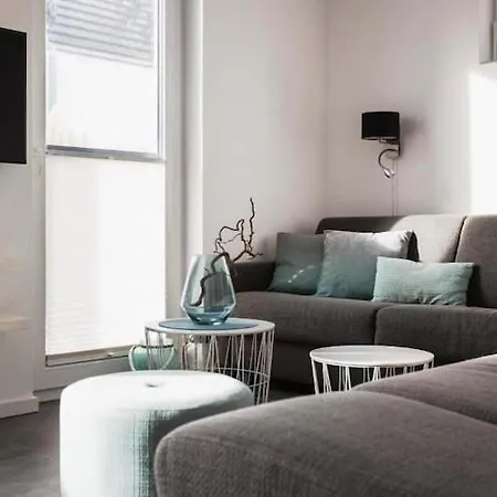 Am Yachthafen In Peenemünde