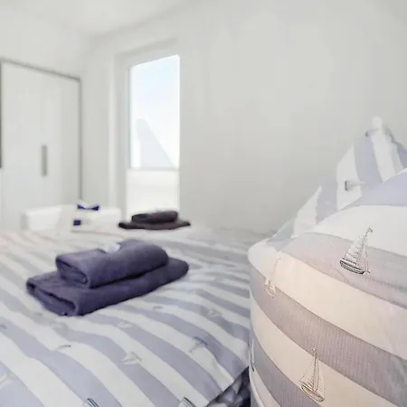 Am Yachthafen In Peenemünde