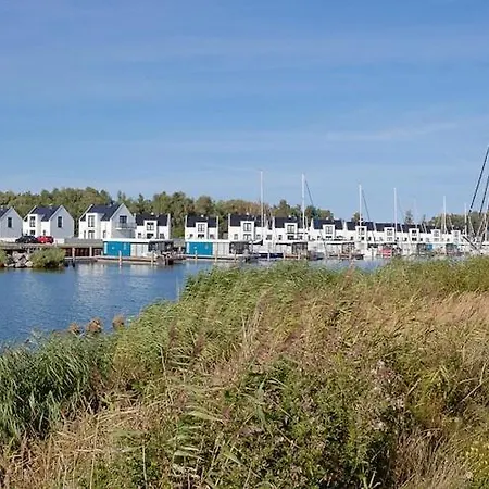 Am Yachthafen In Ferienhaus Peenemünde